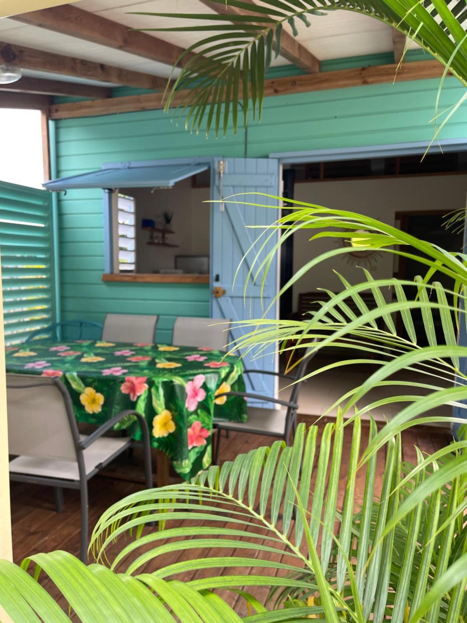 Bungalows Malueva 1 Chambre Et 1 Mezzanine A 5Min De La Plage De La Caravelle Sainte-Anne  Εξωτερικό φωτογραφία